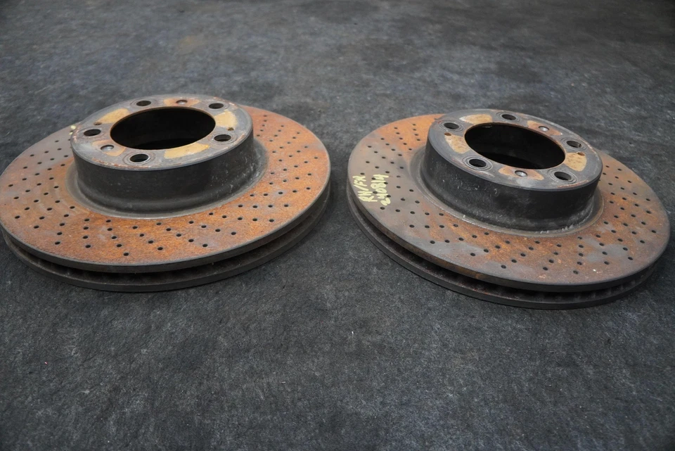 Комплект из 2 роторов переднего дискового тормоза 99635140501 Porsche Cayman 987 2006-12 Boxster 911 - Изображение 2 из 4