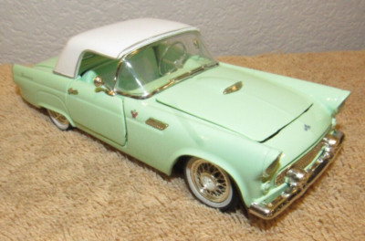 1955 Ford Thunderbird T-Bird 1:32 Scale Diecast Car - ARKO