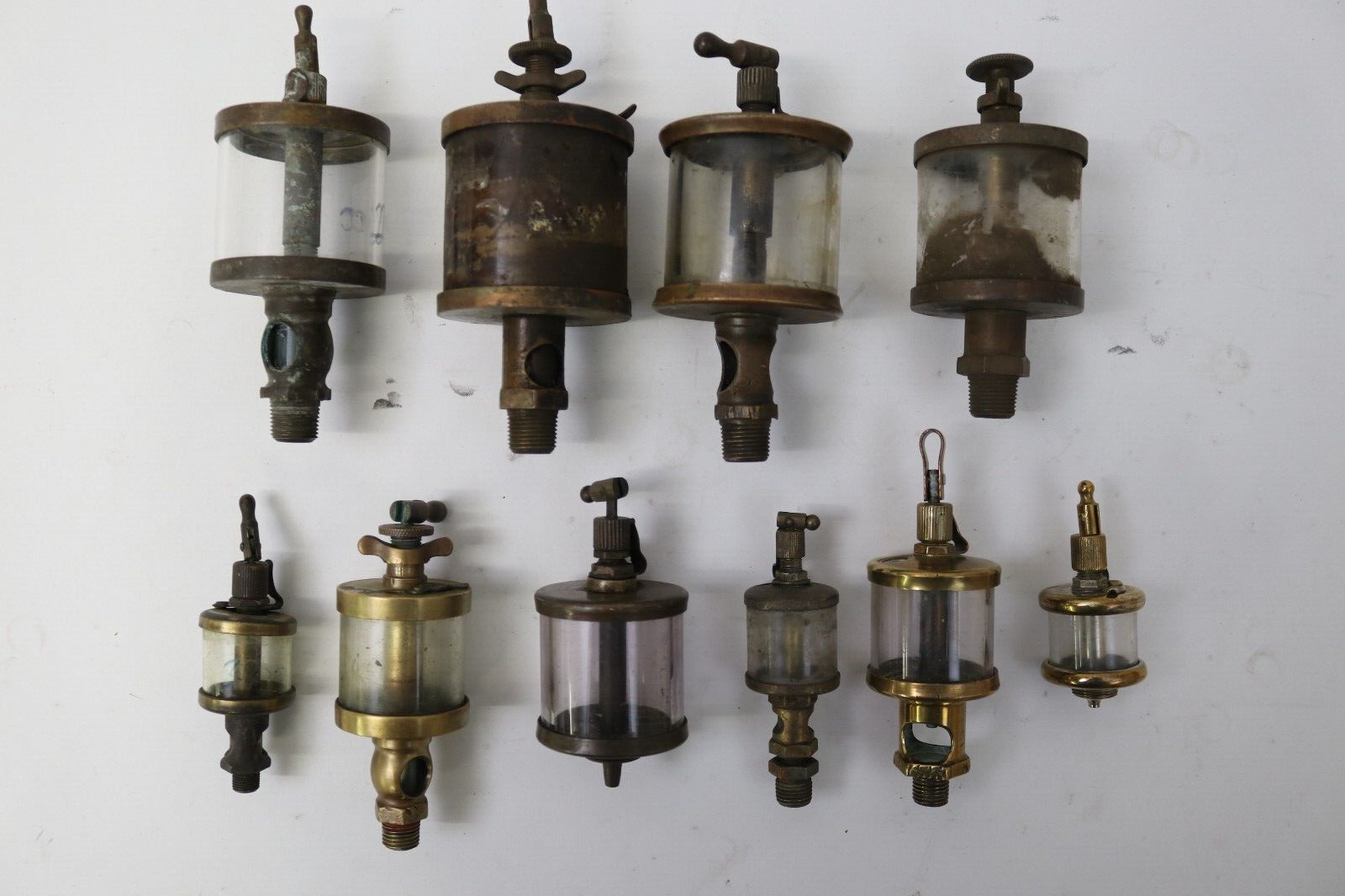 LOT OF ANTIQUE BRASS DRIP OILERS HIT AND MISS AND OTHERS eBay