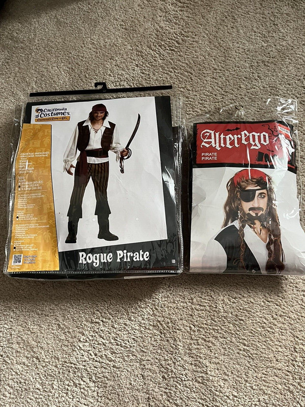 California Costumes Men's Rogue Pirate Costume Large (42-44) w/NEW Wig +