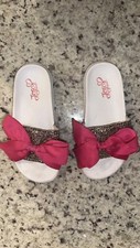 JoJo Siwa Hot Pink Bow Rainbow Glitter White Sandals Slides Size M 13-1 Girls