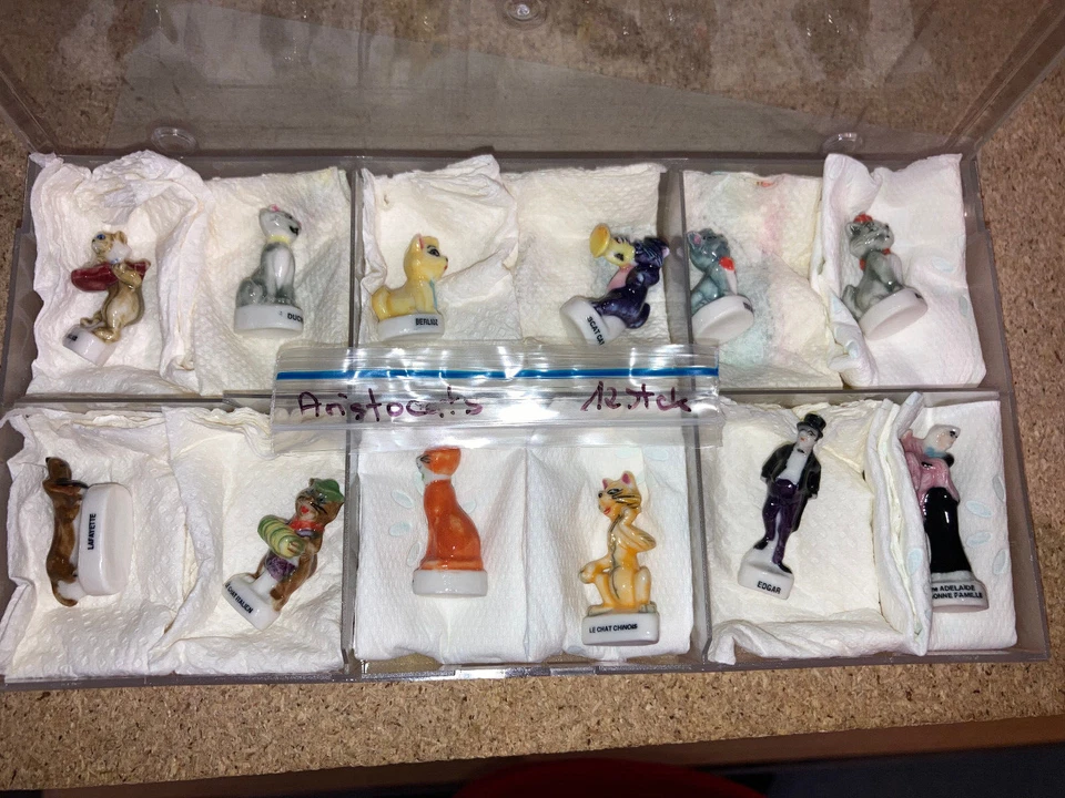 Komplettsatz - Fremdfirma Aristocats 12er Satz Porzellanfiguren - Bild 1 von 1