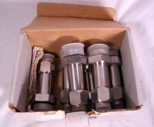 1 box of 6 Each Parker 16-20 FF5BX-SS Chromium-6 Free Fluid Connectors (NOS)