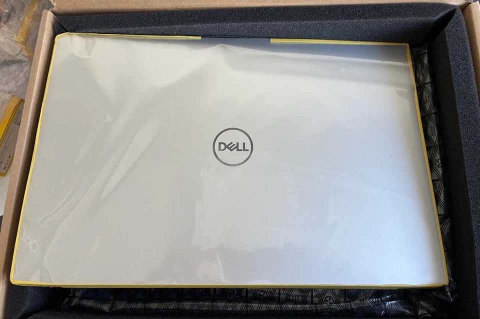 NEW Dell XPS 17 9700 Precision 9710 FHD+ Non Touch Screen Silver RXJH6 38J46 - Image 4 of 4