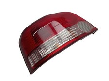 Rückleuchte Rücklicht links für MITSUBISHI GALANT VI (EA) 2.0 220-87373