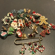 Grab Bag 1 Assorted Christmas Pins, Various Materials, Lot Of 35 Handmade New