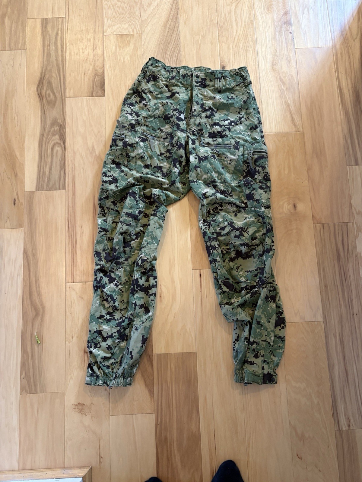 Patagonia PCU Level 5 Soft Shell Pants AOR2 Small Regular NSW DEVGRU