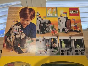LEGO King's Mountain Fortress 6081 NEW Comes With Custom Acrylic Case