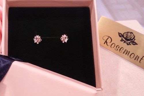 Rosemont-Brass-Rose-Stud-Earring-RA0016