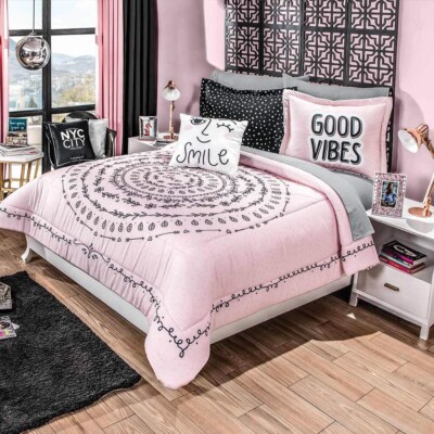 LOVE SMILE GOOD VIBES TEENS KIDS GIRLS REVERSIBLE COMFORTER SET 3 PCS TWIN SIZE