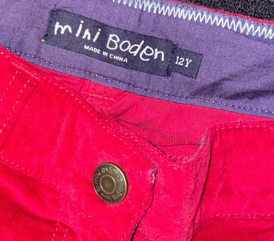 MINI BODEN GIRL КРАСНЫЙ БАРХАТ КАК МАТЕРИАЛ С РЕГУЛИРУЕМОЙ ТАЛИЕЙ РАЗМЕР 12Y - Изображение 2 из 3