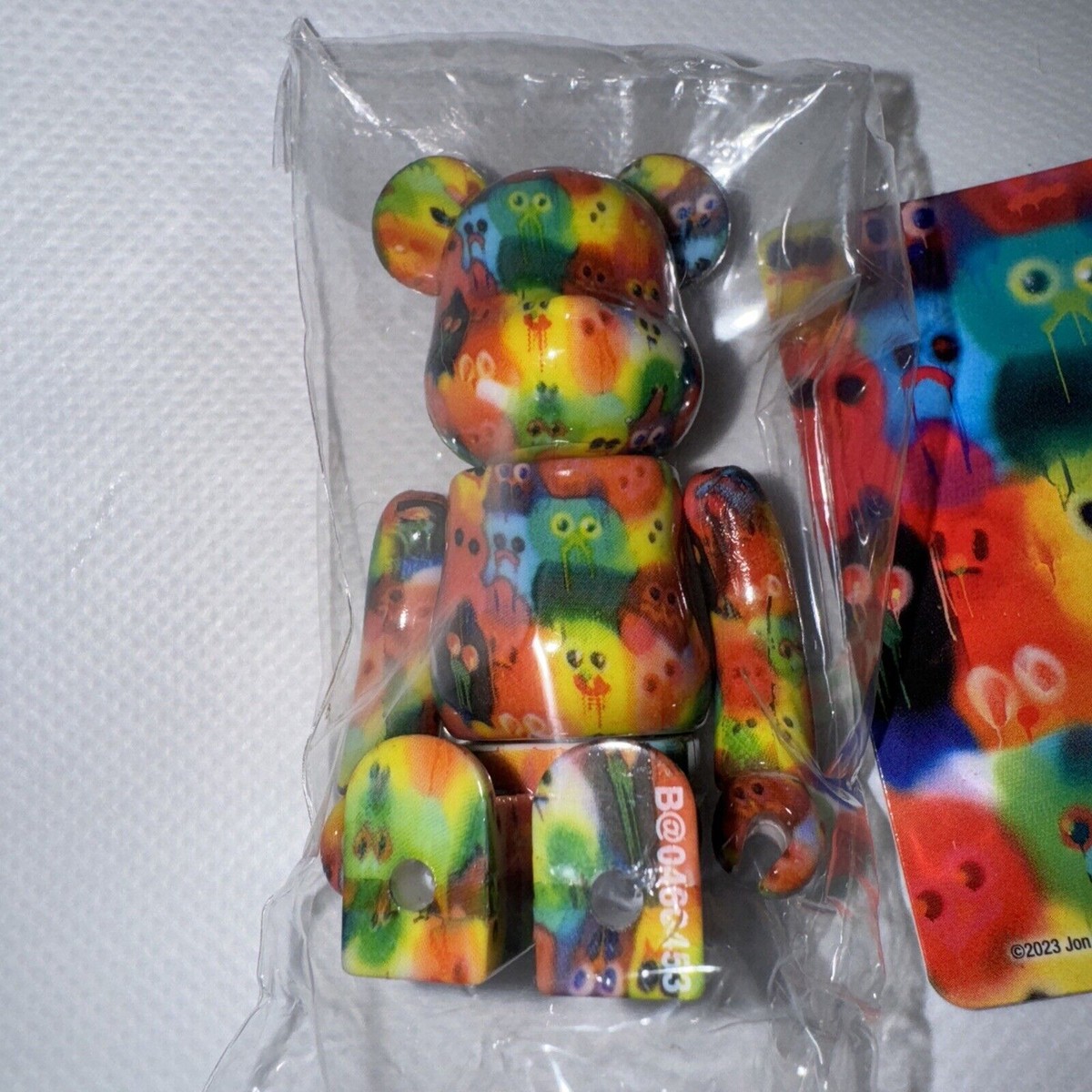 Bearbrick Series 46 Jon Burgerman Pattern 100% Medicom