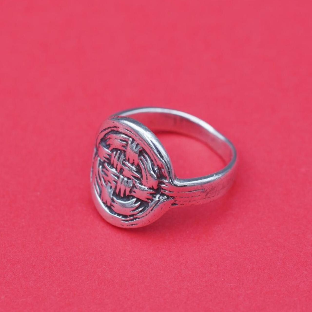 Vintage solid celtic signet style ring - image 4