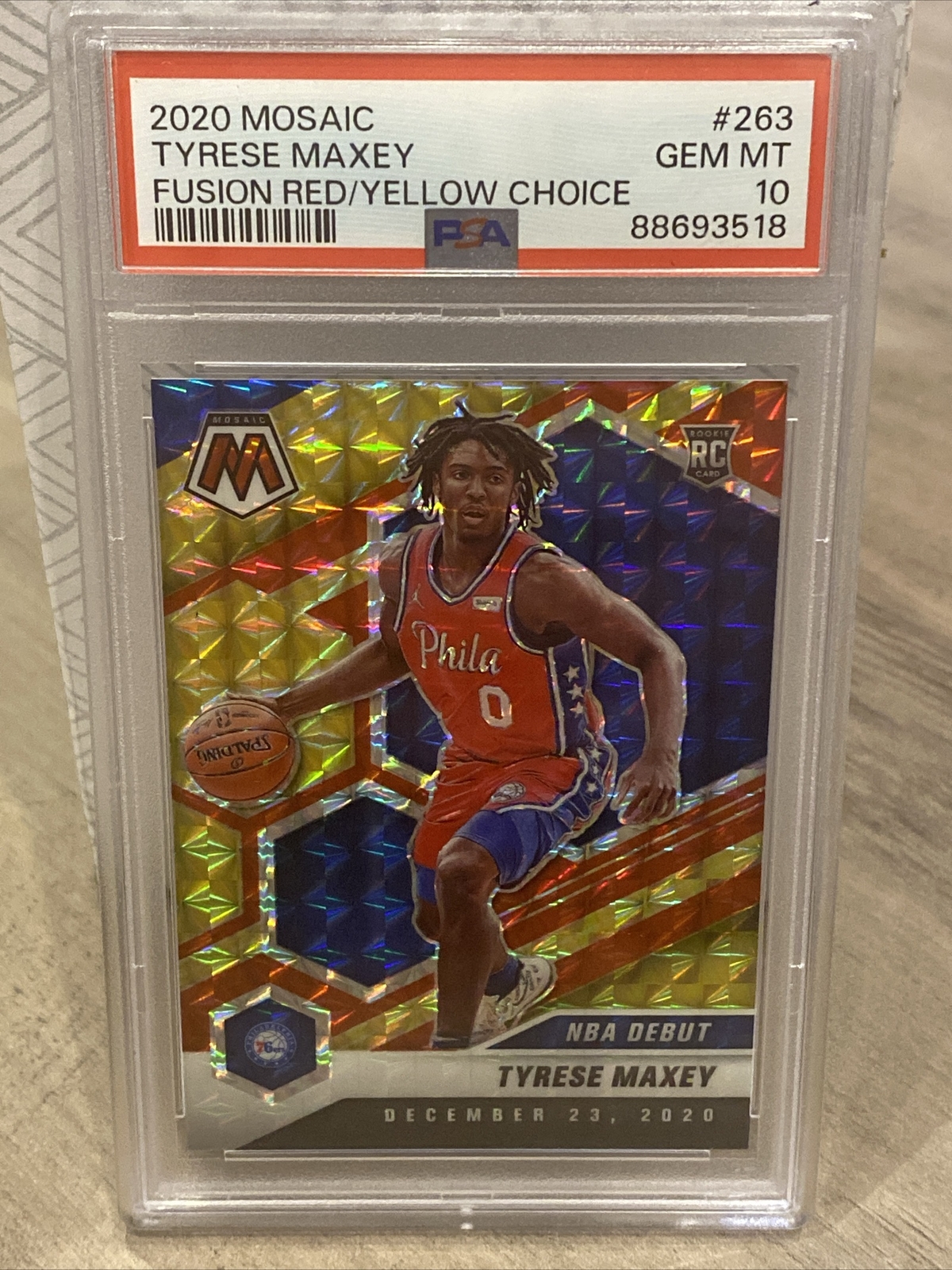 2020 MOSAIC CHOICE TYRESE MAXEY RC Debut FUSION RED YELLOW PSA 10 /88 #263