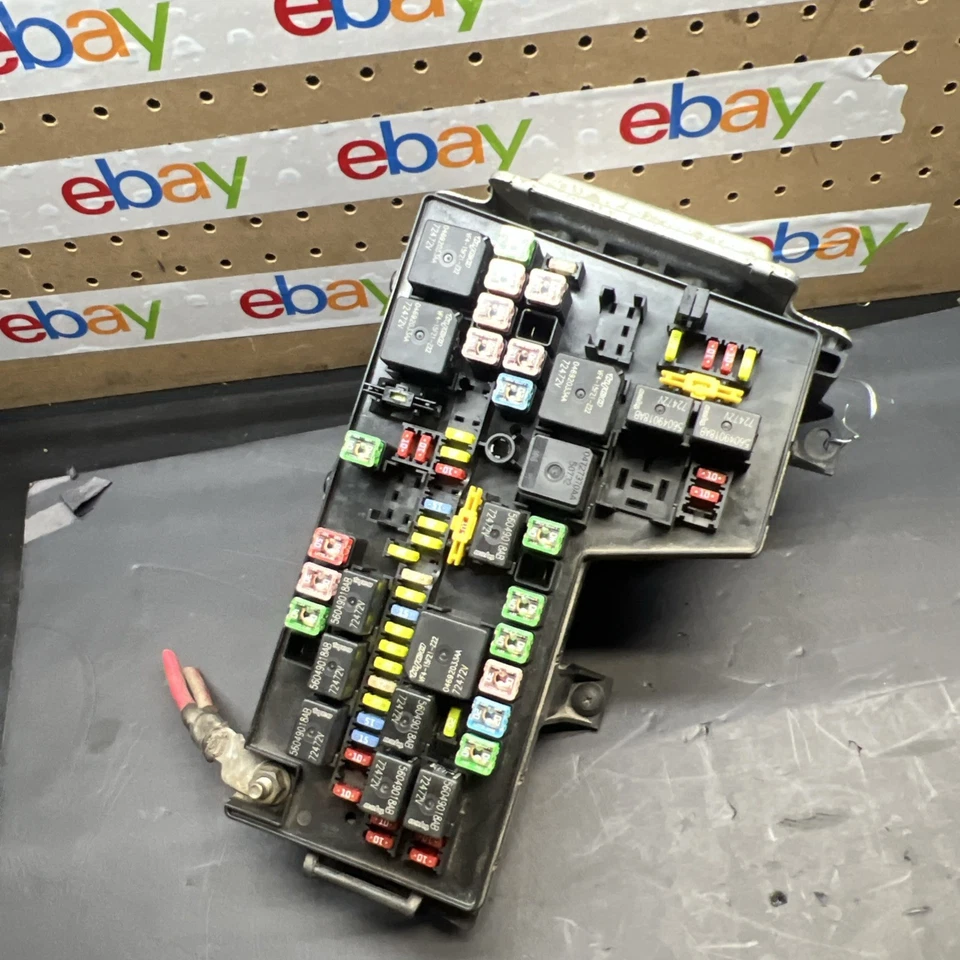 05 06 07 Dodge Dakota Integrated Power Module Fuse Box 56049678AK - Image 2 of 4