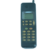 NOKIA Cellular Cell Mobile Phone  MODEL 100. Vintage Brick FOR PARTS or REPAIR