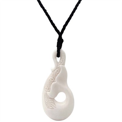81stgeneration Carved Bone Necklace Whale Tail Engraved Hei Matau Pendant Cord