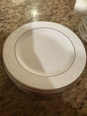 Lennox Pearl Innocence Desert Plates Set of 8