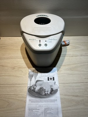 West Bend Just for Dinner 41077Z Automatic Bread Maker - Tested And Working