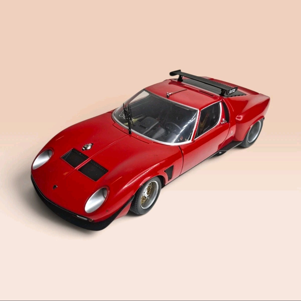 Kyosho Lamborghini Jota SVR rosso/nero 1:18 modellino auto porte apribili