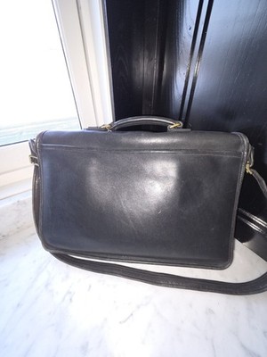 Coach Metropolitan Messenger Bag Black Leather w/brass hardware