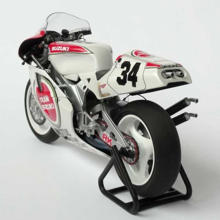 MINICHAMPS 1/12 Suzuki RGV 500 K. Schwantz World Champion Diecast