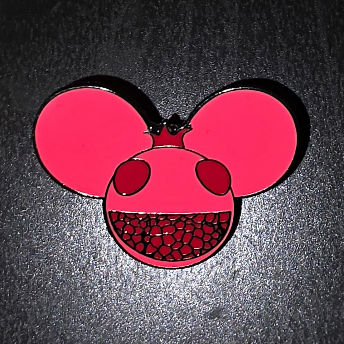 Pomegranate Pin Le