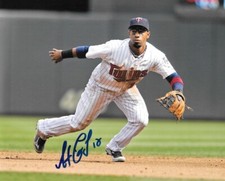 * ALEXI CASILLA * signed 8x10 photo * MINNESOTA TWINS * COA * 1
