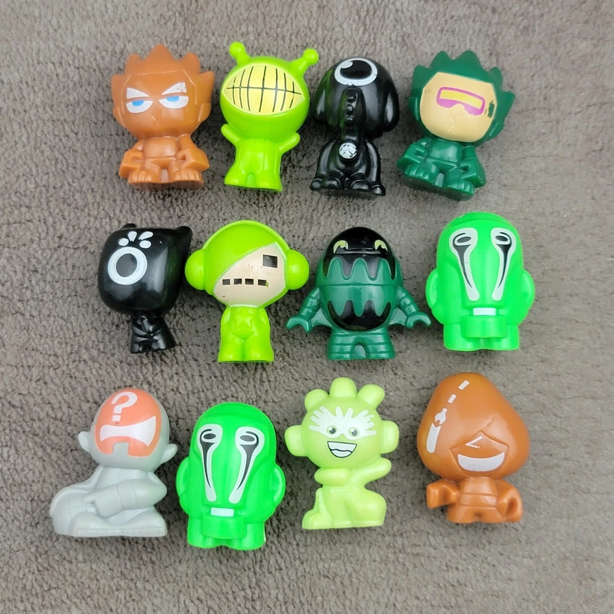 12 Gogos Crazy Bones Green Brown Black Gray Loose Figures Collectible Game  Toy