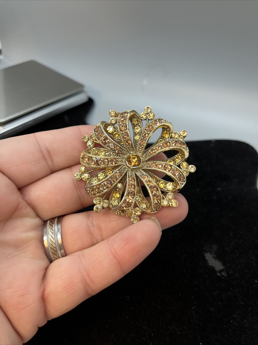 Brooch Pin - Signed LC Liz Claiborne - Flower - Brown Brooch Pin - Signed LC Liz Claiborne - Flower - Brown