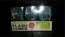 Vintage General Electric Set of 3 Camera Flash Cubes 12 Flashes