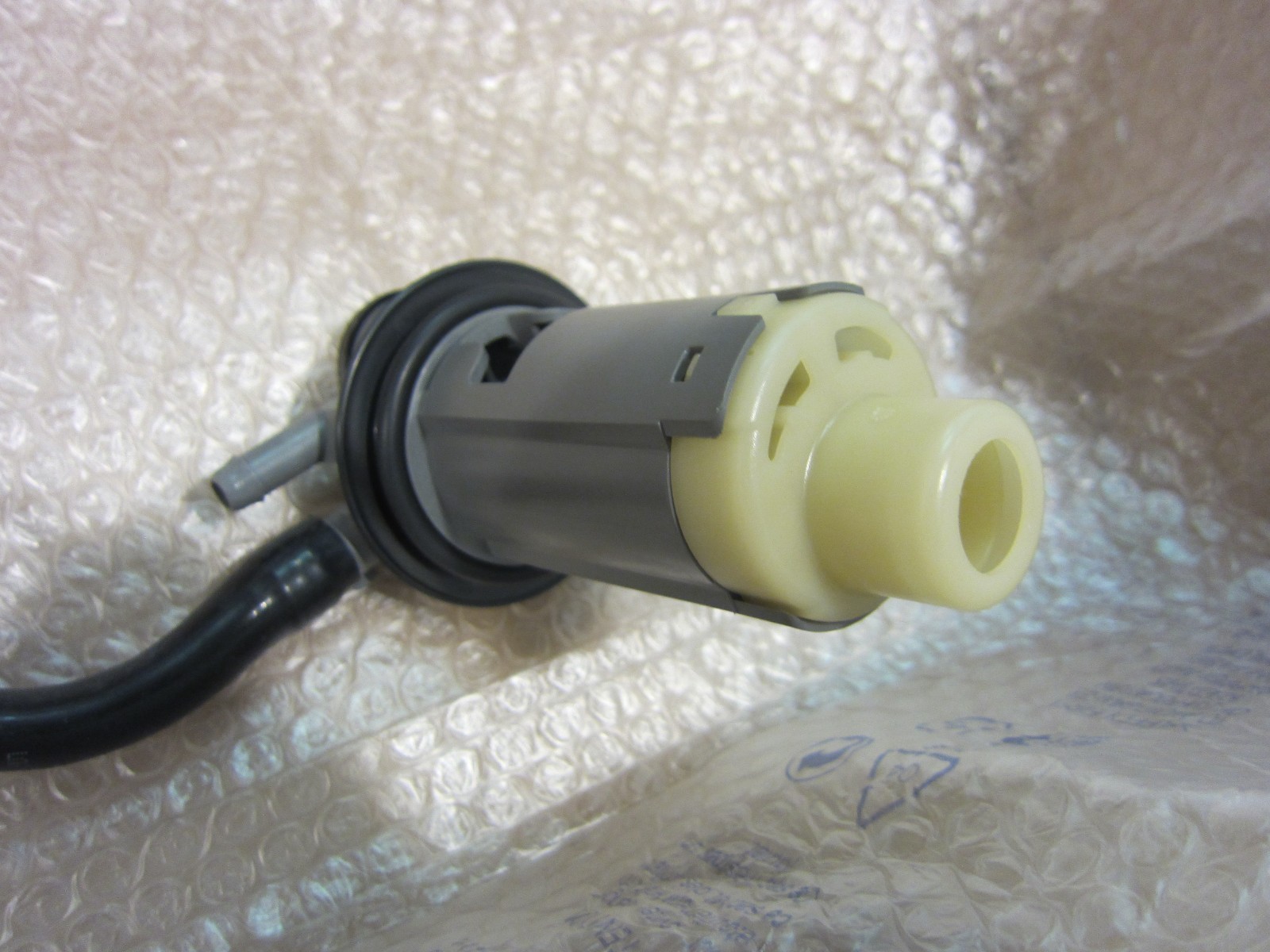 Ferrari F430 LH Valve With Pipe For Gas Tank Part# 243907