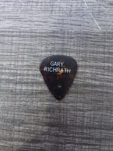 Vintage REO Speedwagon Gary Richrath 80s Concert Tour Guitar Pick Caught Myself