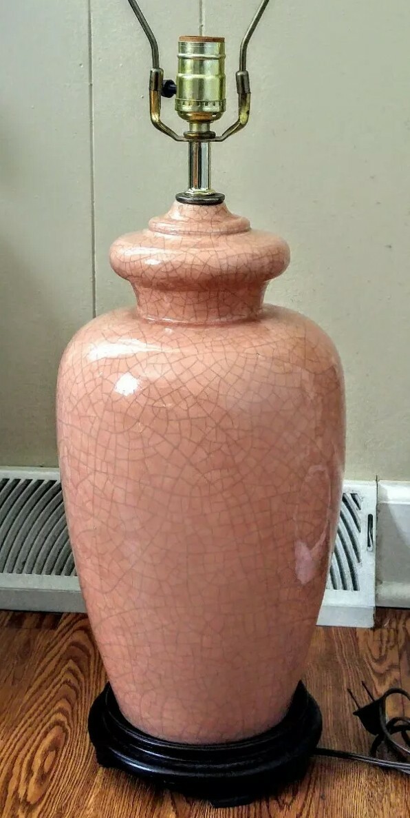 VTG Peach Color Ceramic Ginger Jar Table Lamp with Craquelure