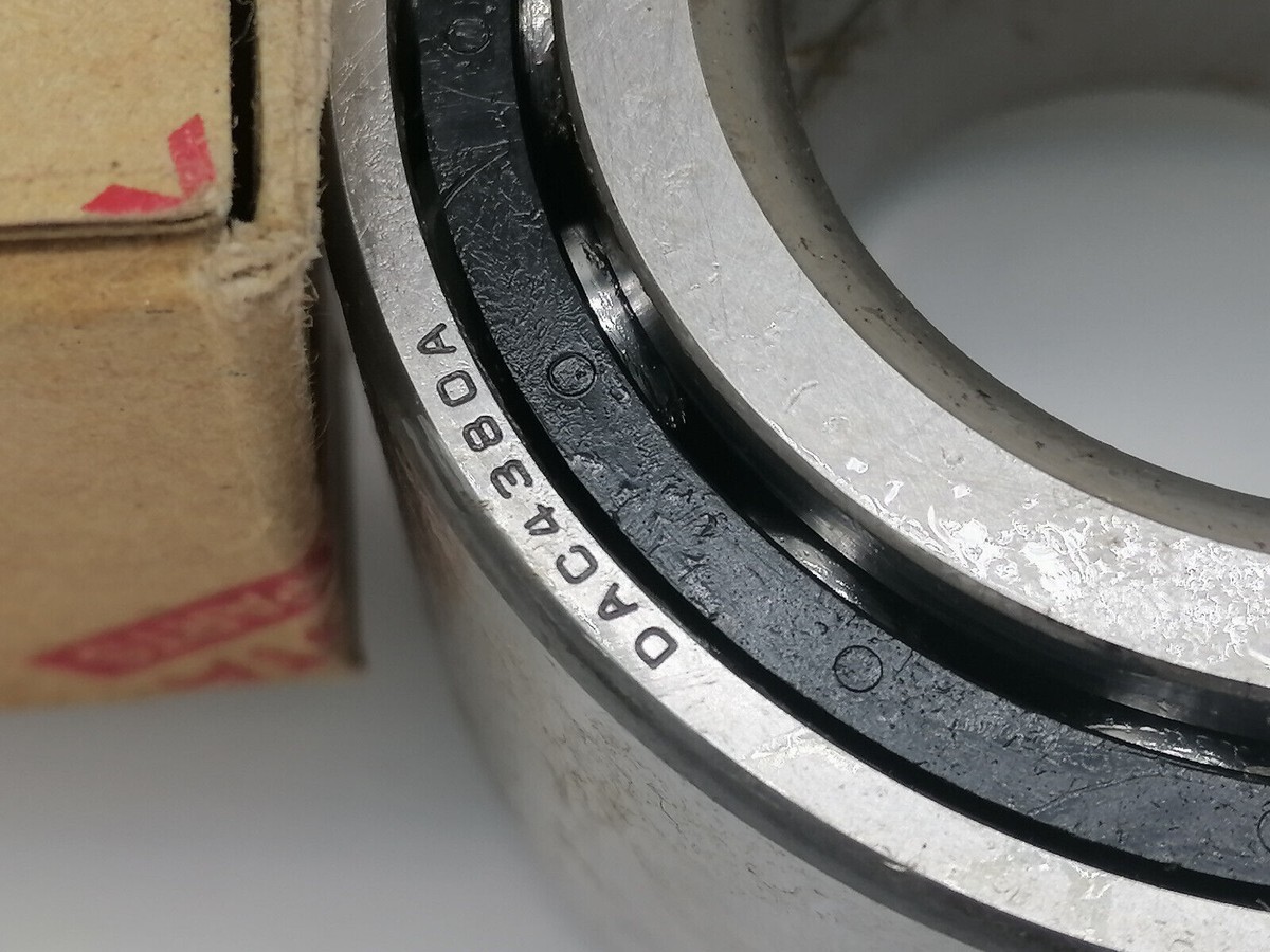 9036943005 Genuine For Toyota BEARING FOR REAR AXLE SHAFT RH or LH 