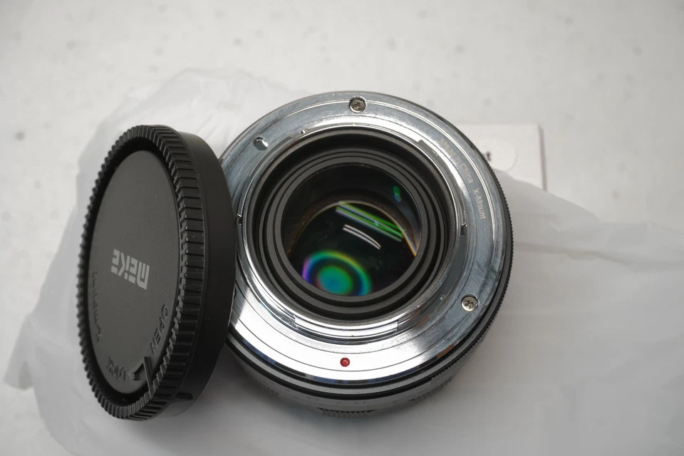 Lente Meike 25 mm f/1,8 enfoque manual APS-C para Sony E-Mount/Canon EF-M/MFT-Mount Foto 4 de 4