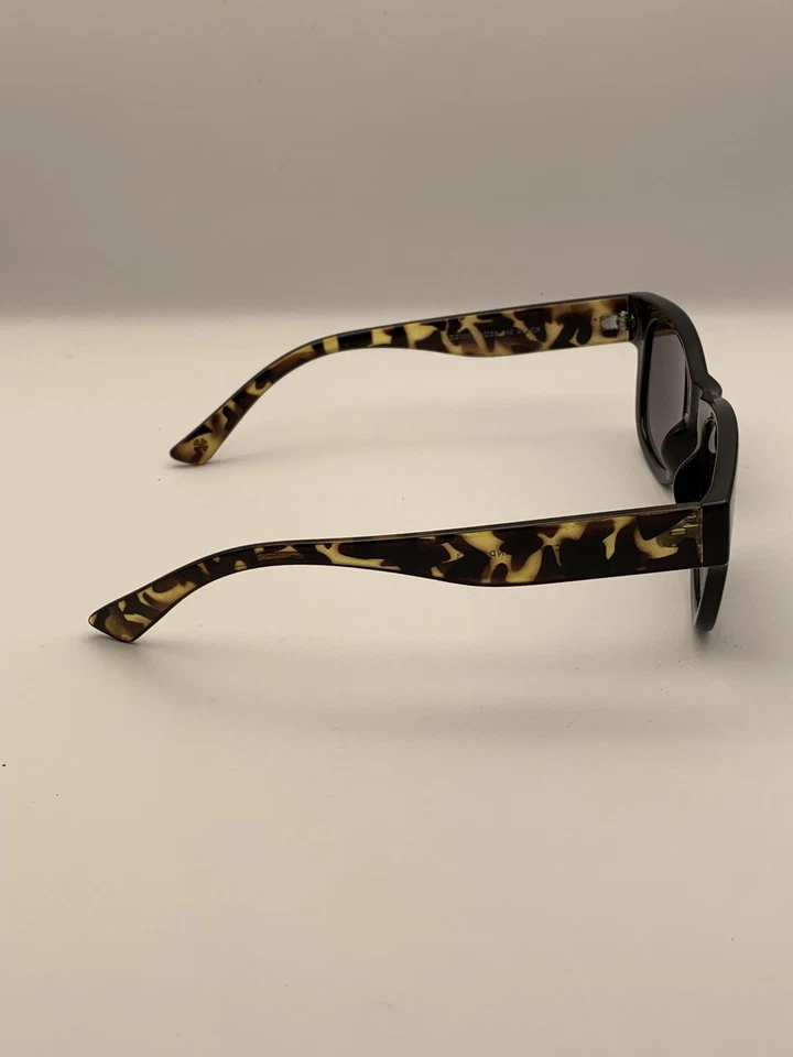 Lucky Brand Sunglasses 50-23-148 Black Tortoise Gradient D2009 - Image 3 of 4