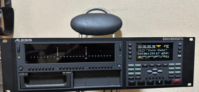 Alesis HD24 24 Spur Festplatte Multitrack Audio Recorder GETESTET HDD enthalt...