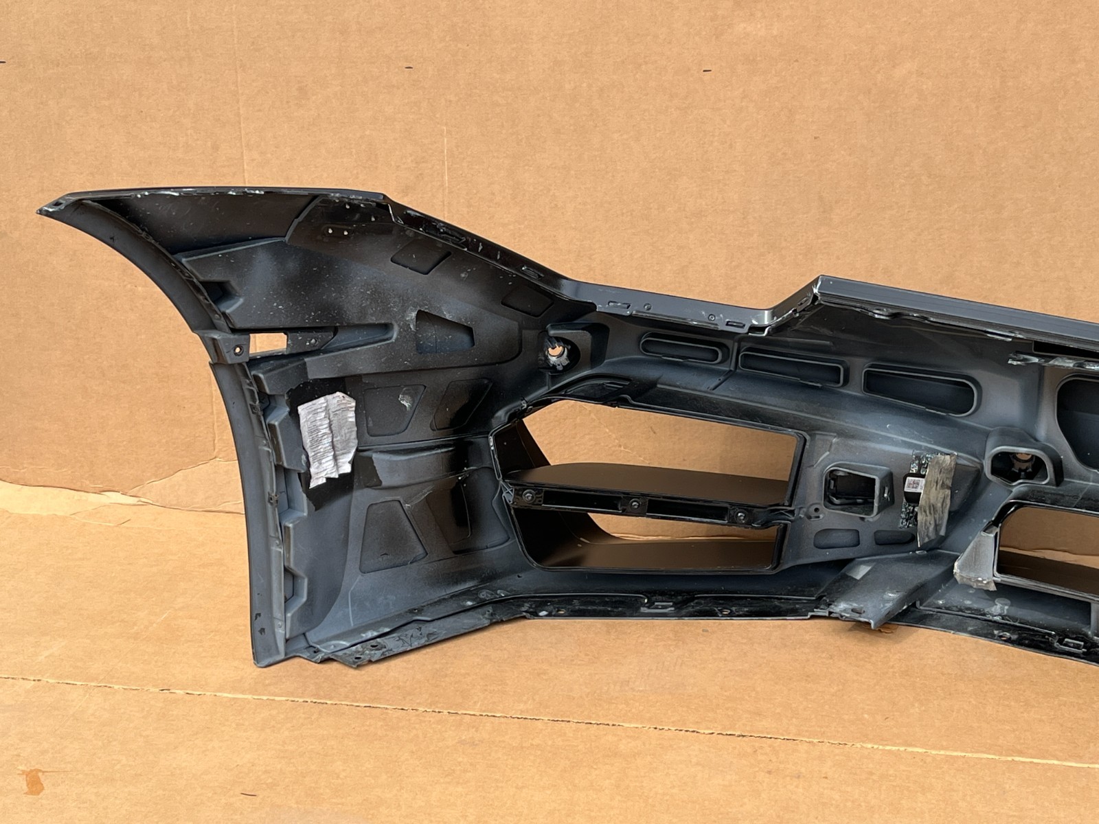 *Damaged* 2017-2019 Lamborghini Huracan LP580 Front Bumper Cover Assembly OEM