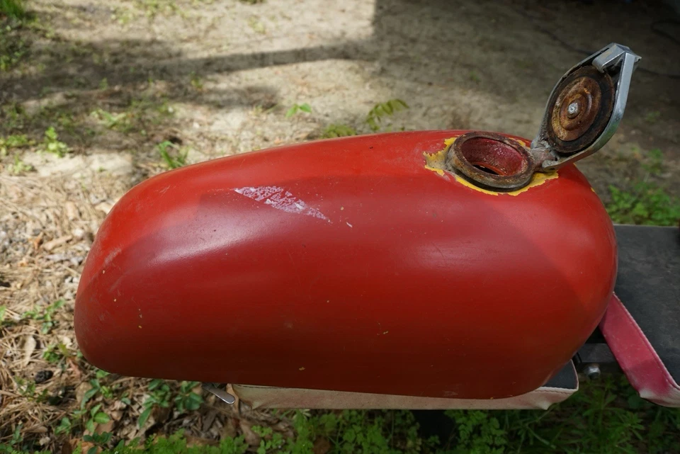 Norton Commando Hi-Rider Gas Tank - Image 4 of 4