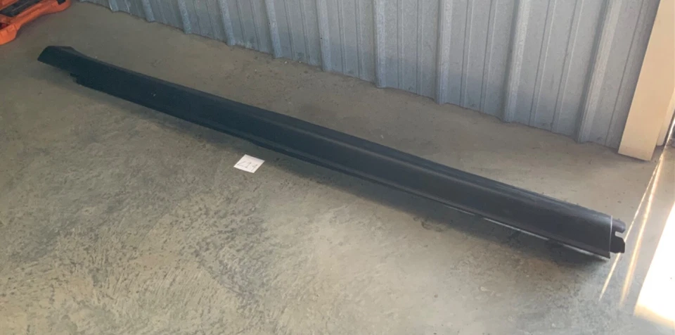 *NEW* 2008 2009 2010 2011-2020 Dodge Grand Caravan Left Rocker Panel Guard OEM Foto 3 de 4