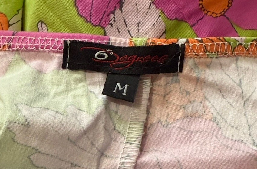 Top tubo medio floral para mujer Foto 4 de 4