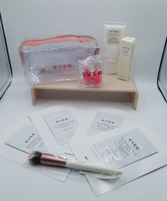 Lot Of EVER  Daylight Treatment Concealer, Canvas Priming 30SPF Makeup Bag NEW