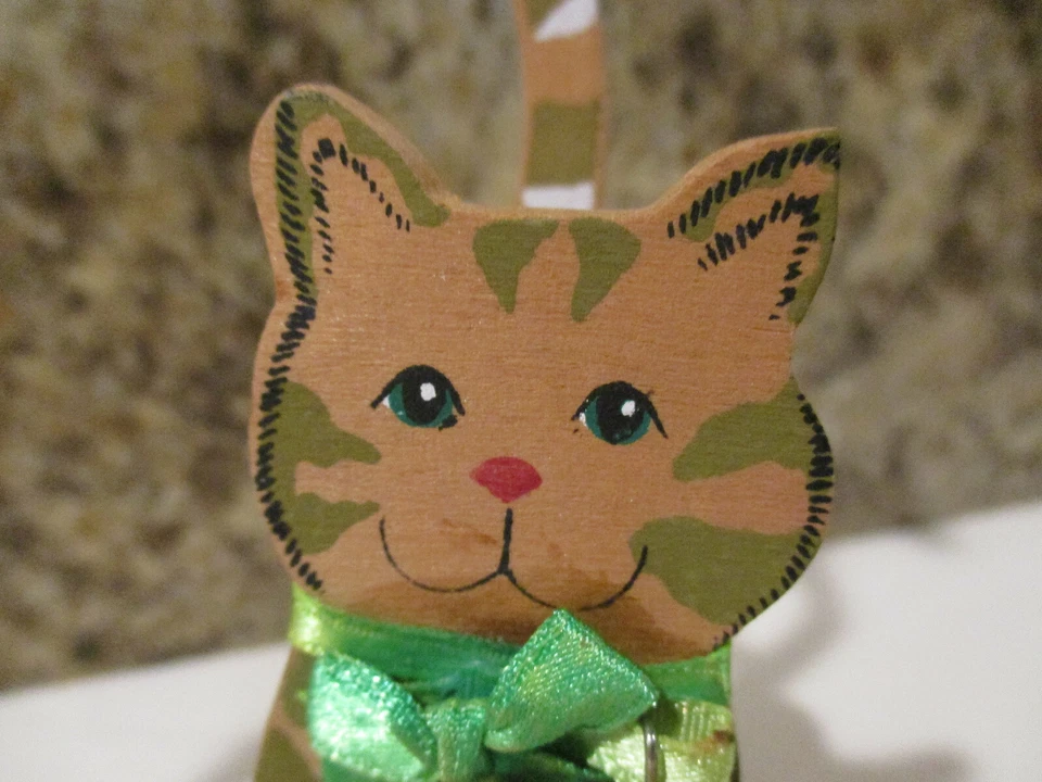 2 adornos navideños vintage para gatos Kurt Adler cola larga gatito gatos 1991 madera  Foto 2 de 4