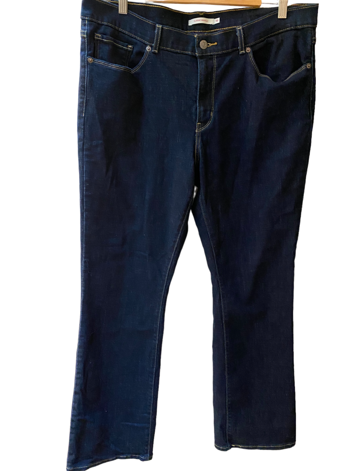 EXC. Levis Womens Jeans Size 16/33 Classic Boot Mid Rise Medium Wash