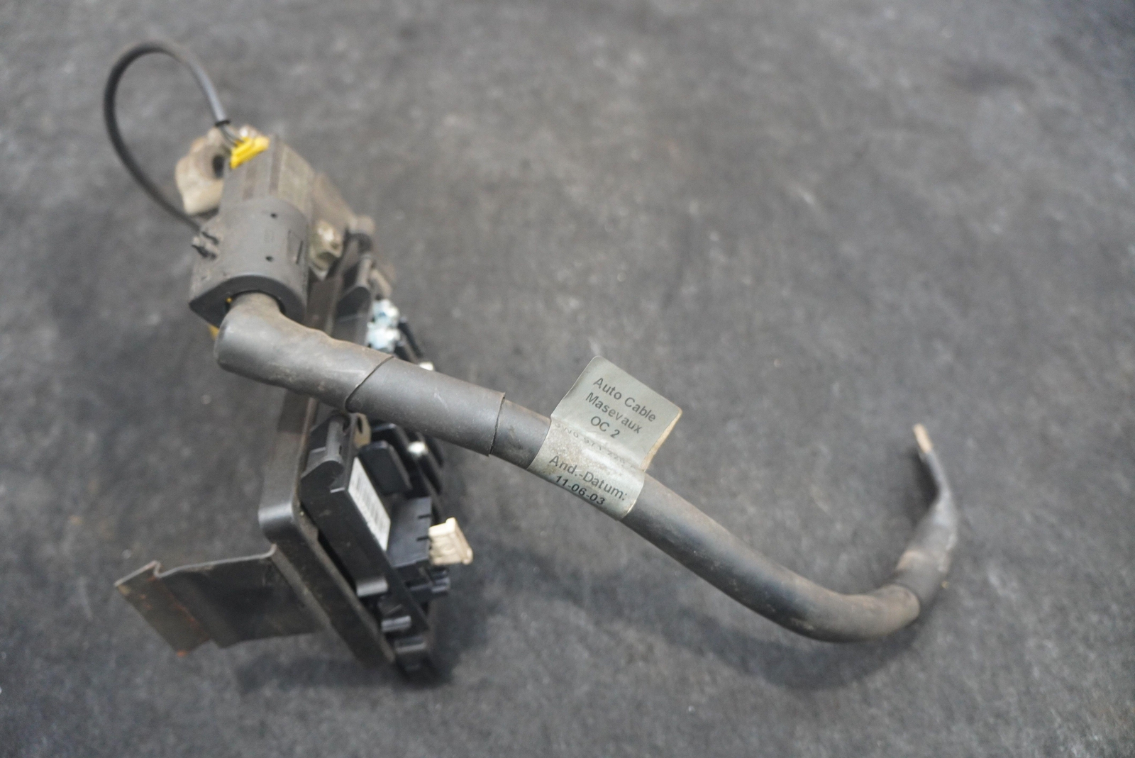 Negative Battery Terminal Cable Fuse Box 3W0971228 Bentley Continental GT 2005