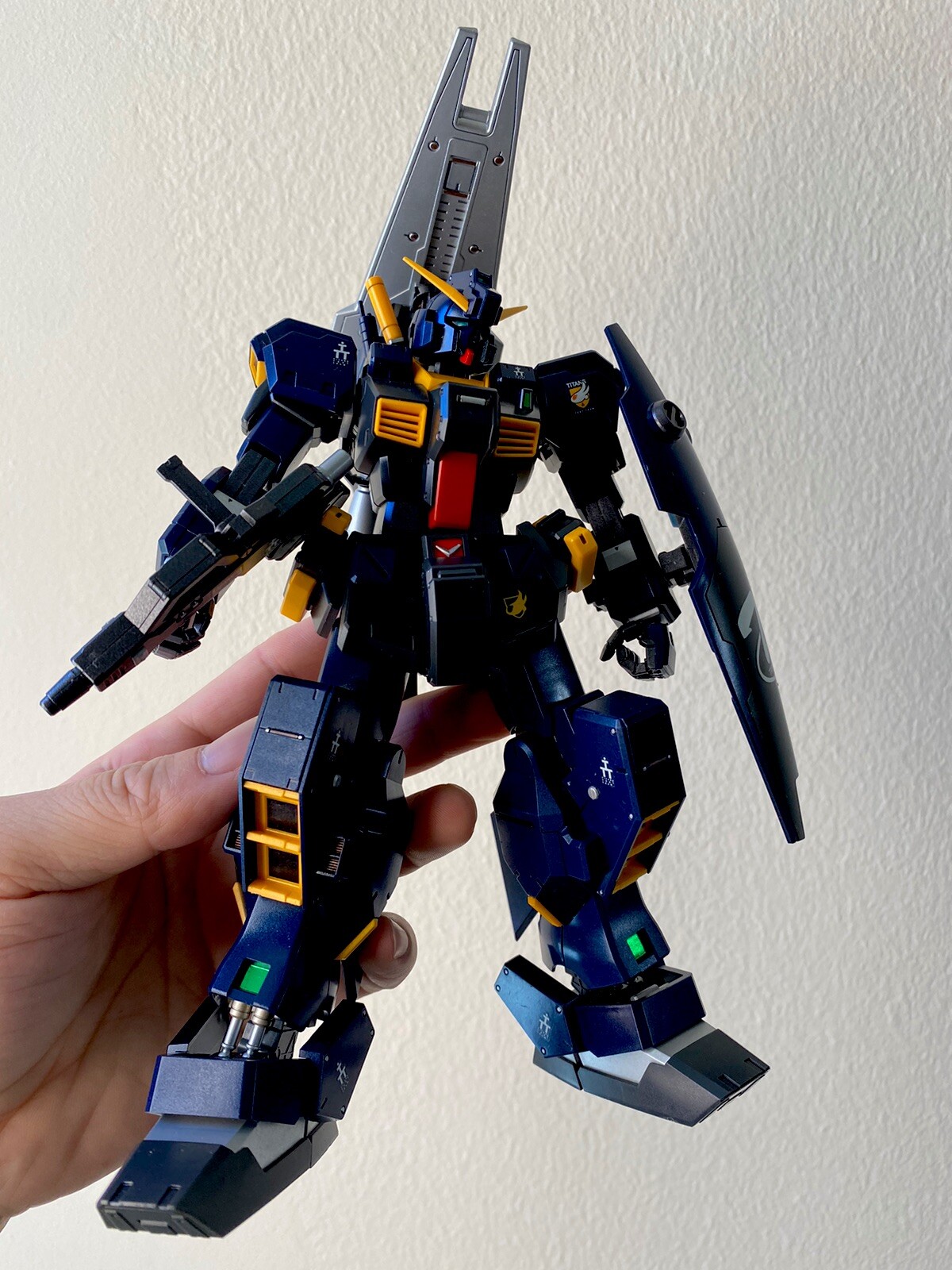 Bandai 1/100 mg Hazel  gundam painted