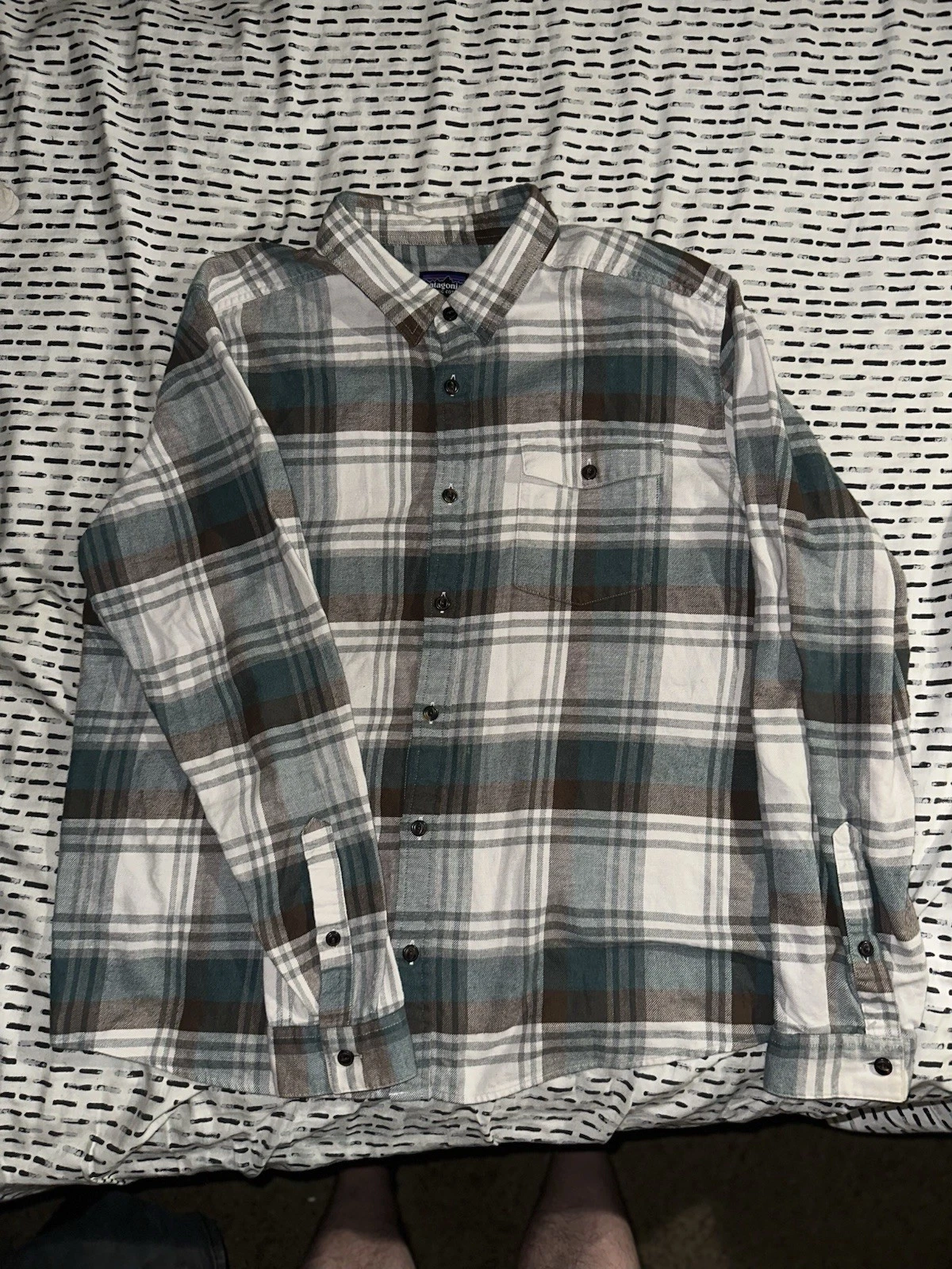 Patagonia Steersman Flannel Shirt Men’s Large Brown Green Plaid Organic Cotton