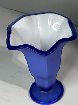 Blue White Cased Plastic Dessert Ice Cream Sundae Root Beer Float Cup DD C