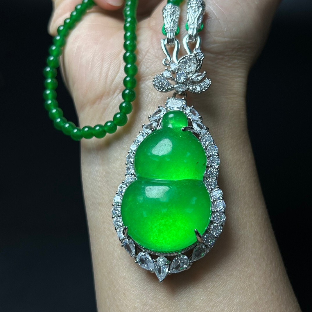 Real Natural High Ice Green Jade Jadeite amulet Pendant&Necklace